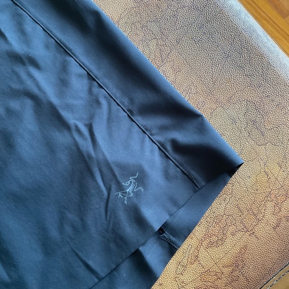 Arc’teryx Contenta sleeveless top - Picture 4 of 7